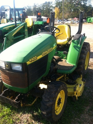 John Deere 4400