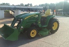 2011 John Deere 3320