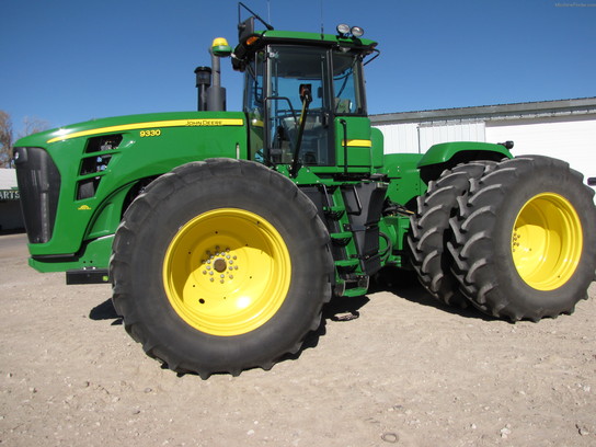 2009 John Deere 9330