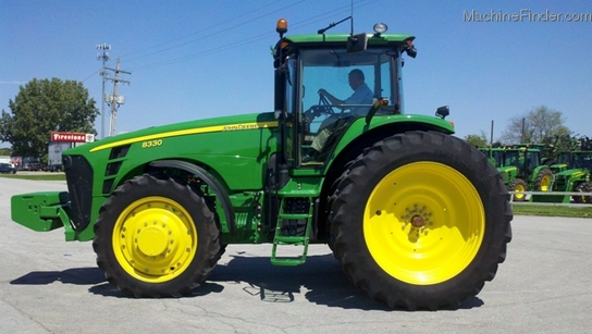 2009 John Deere 8330