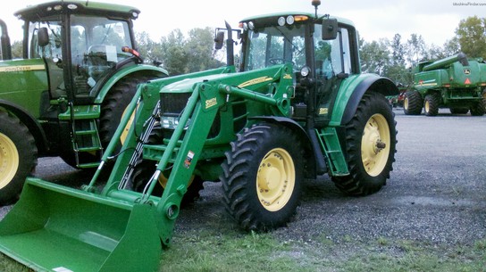 2009 John Deere 7330