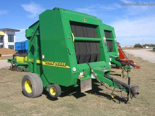 2001 John Deere 567
