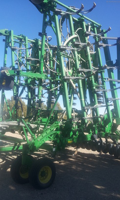 2009 John Deere 1830