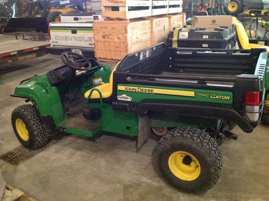 2010 John Deere TX 4X2