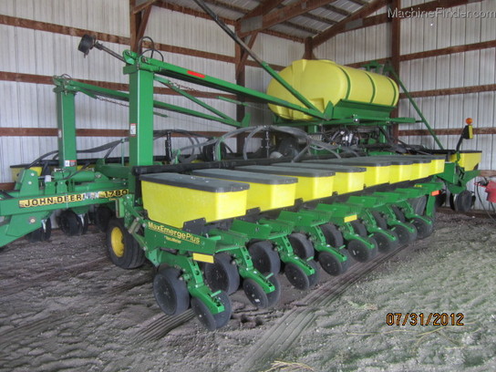 2000 John Deere 1780