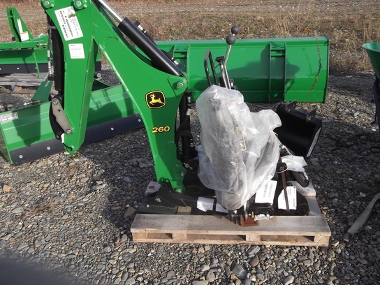 2009 John Deere 260
