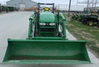 2012 John Deere 3320