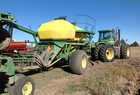2000 John Deere 1820