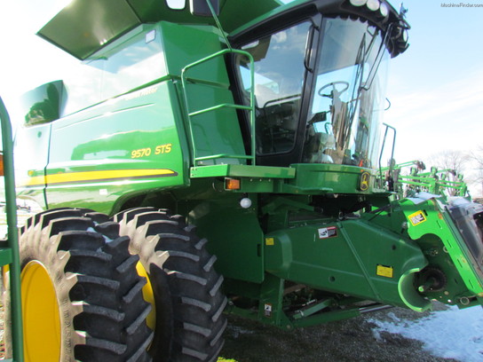 2010 John Deere 9570 STS