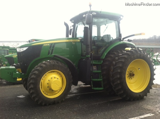2012 John Deere 7215R