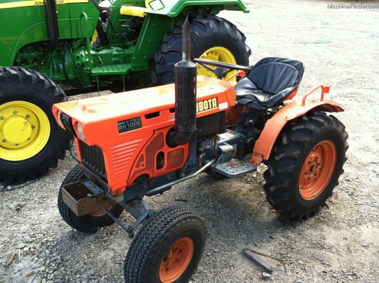  Kubota B6100E