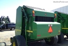 2009 John Deere 568