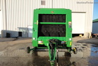 2002 John Deere 567