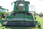 2000 John Deere 9750