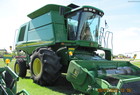 2000 John Deere 9750