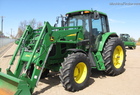 2010 John Deere 7230
