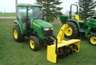 2012 John Deere 3320