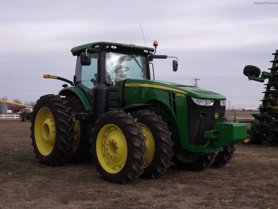 2012 John Deere 8310R