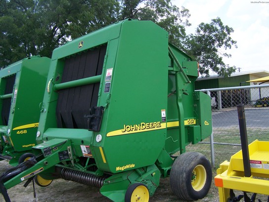 2003 John Deere 567