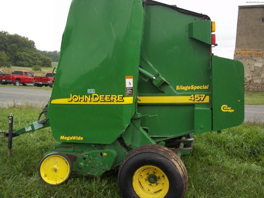 2002 John Deere 457S