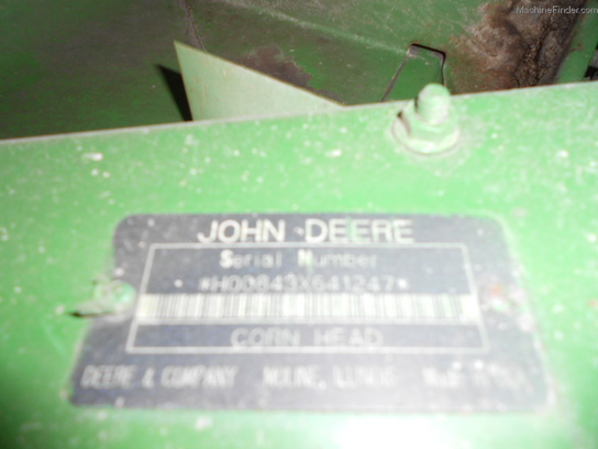  John Deere 843