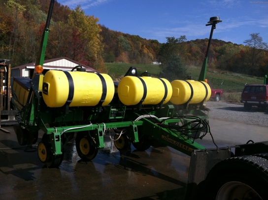 2001 John Deere 1750