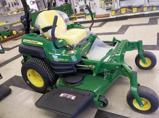 2012 John Deere Z925A