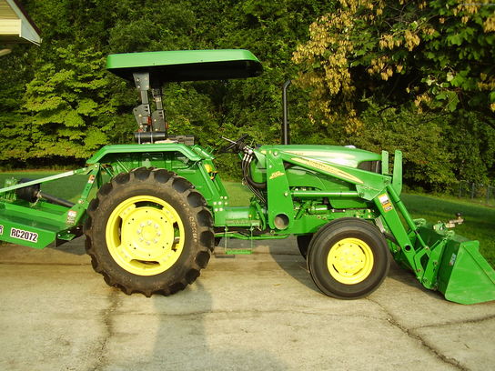 2012 John Deere 5045D