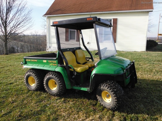 2003 John Deere 6X4