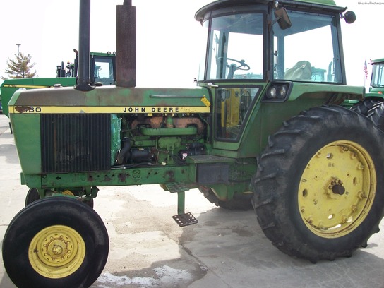 1973 John Deere 4430