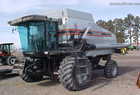 1997 Gleaner R62