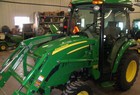 2011 John Deere 3320