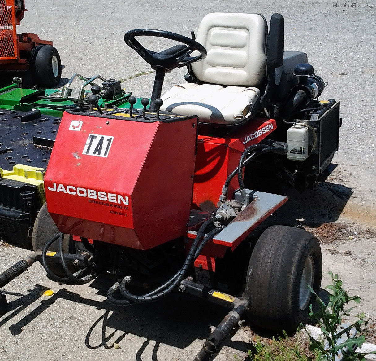 Jacobsen Greens King IV Golf & Turf Equipment John Deere MachineFinder