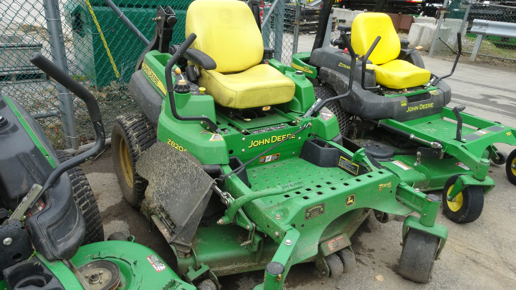 2008 John Deere Z820A Lawn & Garden and Commercial Mowing John Deere