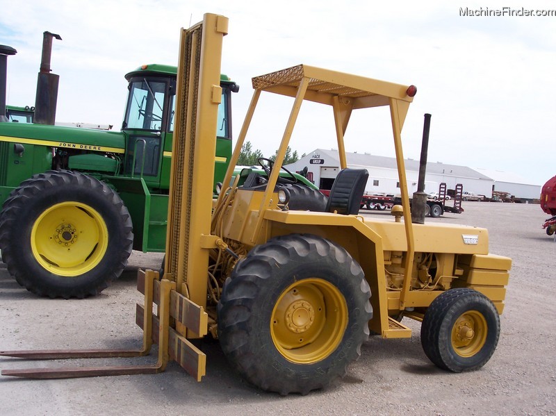 International Harvester 7000 Forklifts John Deere MachineFinder