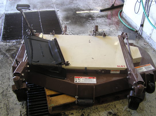 2003 Grasshopper 9661