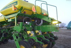 2004 John Deere 1770