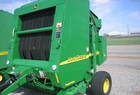 2002 John Deere 567