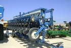 2003 Kinze 3650