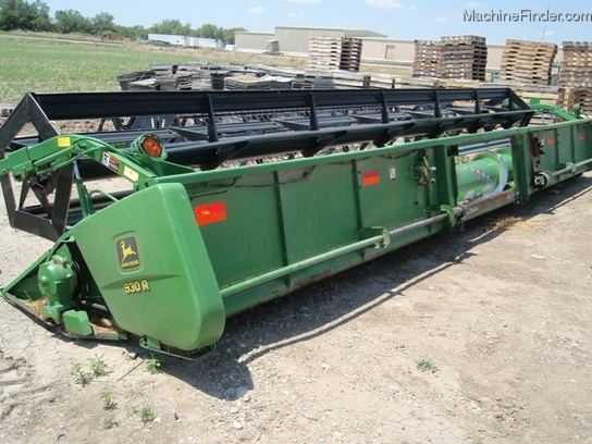 1996 John Deere 930R