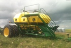 2010 John Deere 1870