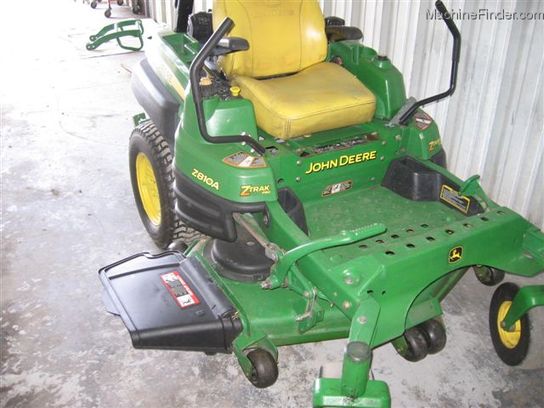  John Deere Z810A