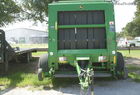 2010 John Deere 568