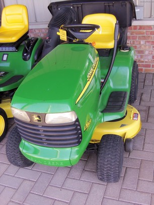 2000 John Deere LT155