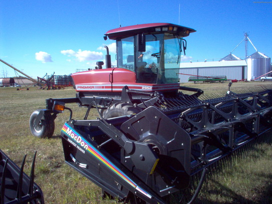 2003 Premier 2952