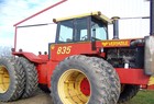 1981 Versatile 835