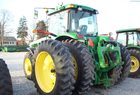 2005 John Deere 8120