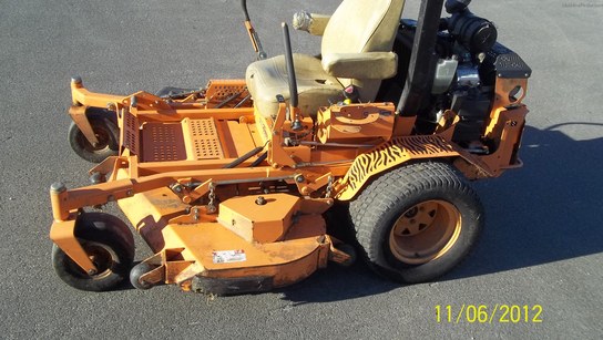 2005 Scag STT61V-27KA