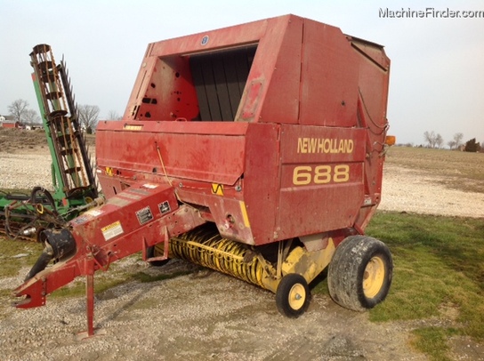 2000 New Holland 688