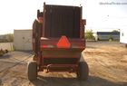 2010 New Holland BR7070